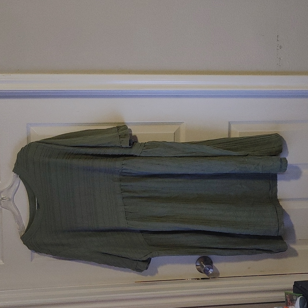 Green dress